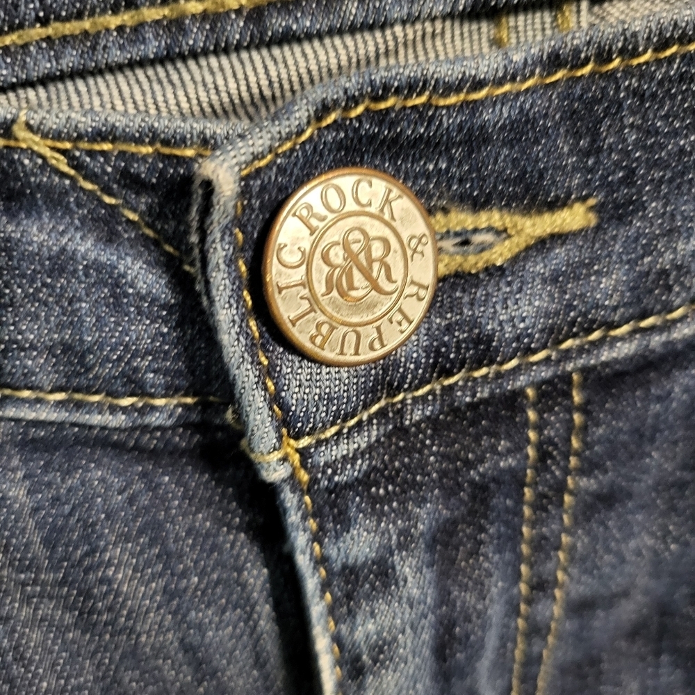 ROCK & REPUBLIC JEANS SIZE 10 - Picture 4 of 12